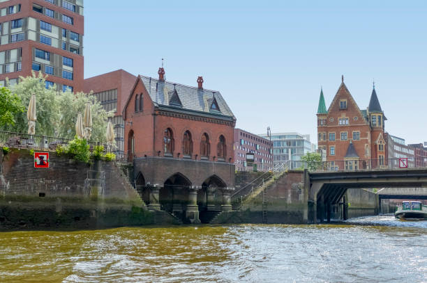 istock Speicherstadt in Hamburg 1388332068