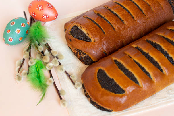 Easter sweet rolls with poppy seeds (Makowiec)