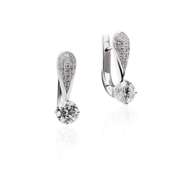 diamond earrings (English clasp) diamond earrings (English clasp) diamond earring stock pictures, royalty-free photos & images