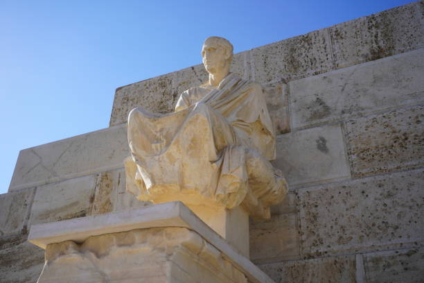 Sculpture of Cesar.