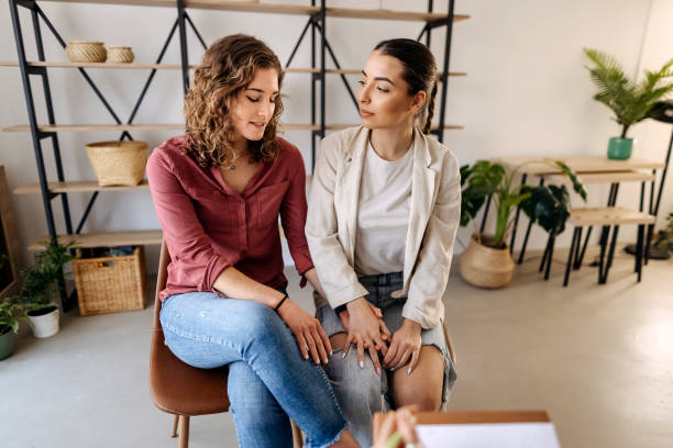 istock Counseling at home 1388395346