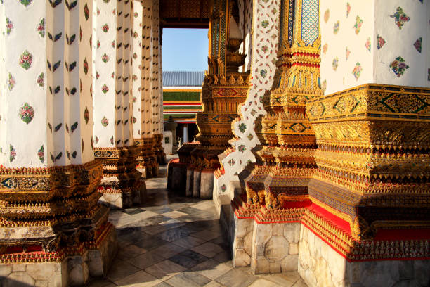 istock Architectural column details from buddhist temple in Bangkok 1388405514