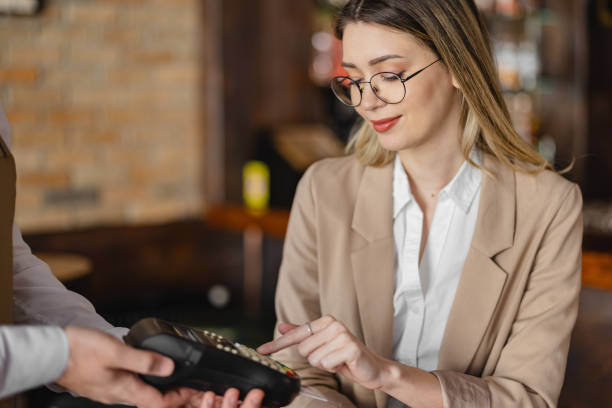 istock Simple way of doing payments 1388423568