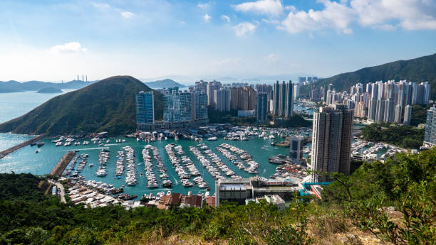Beautiful Scenery of Aberdeen Harbour and Marina, Hong Kong Beautiful Scenery of Aberdeen Harbour and Marina, Hong Kong aberdeen hong kong photos stock pictures, royalty-free photos & images