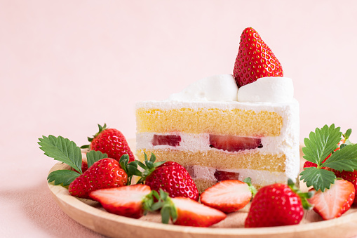 Strawberry cake, shortcake, sweets, pink background
