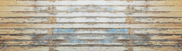 stary biały malowany złuszczany rustykalny jasny jasny drewniany tekstura - drewniane tło baner panorama długi odrapany"t"n - peeling paint wall white zdjęcia i obrazy z banku zdjęć