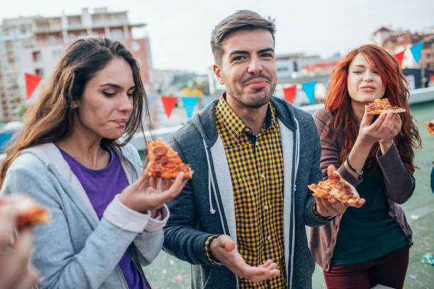 istock Pizza party on the roof 1388663034