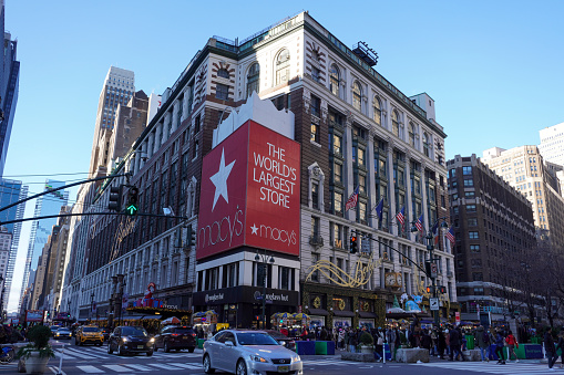 This is a picture of the exterior or the Macy's Store in New York. This picture was taken in New York City, new York on December 26, 2021.