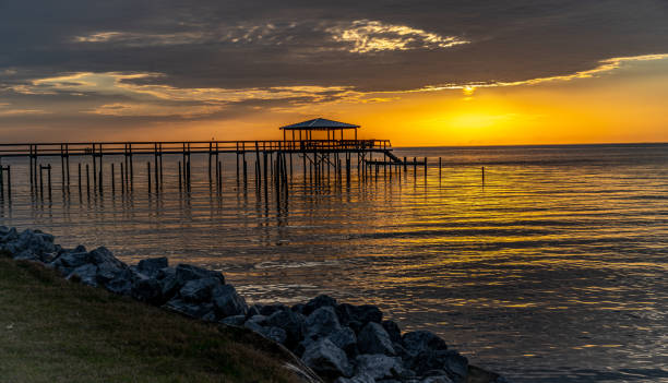 istock A Cool Sunset View at Fairhope, Alabama 1388740898