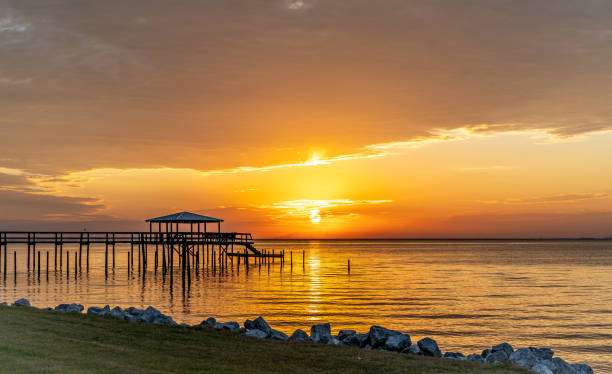 istock A Cool Sunset View at Fairhope, Alabama 1388740924