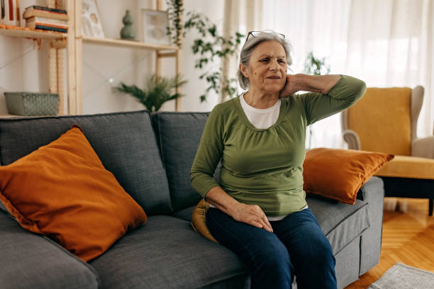 istock This strong pain in my neck bothers me a lot 1388772402