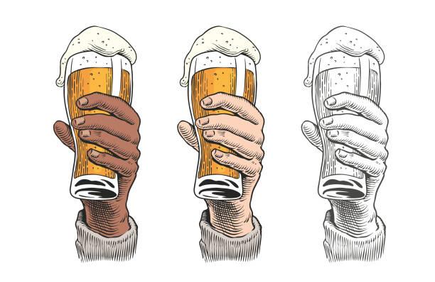 illustrazioni stock, clip art, cartoni animati e icone di tendenza di incisione di una pinta di birra che tiene in mano una pinta di birra. illustrazione vettoriale. - cup of beer