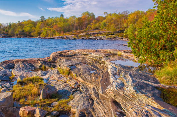 Rugged and beautiful shoreline along Georgian Bay, Ontario, Canadfa