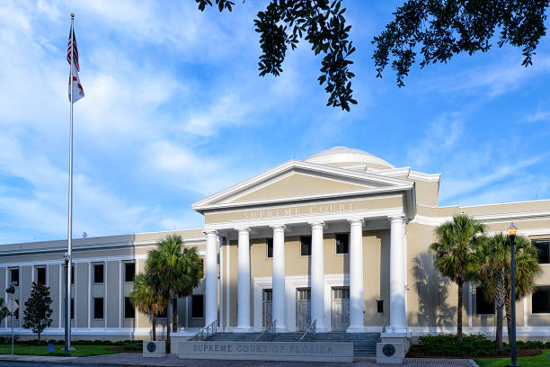 istock Florida State Supreme Court Building 1388839968