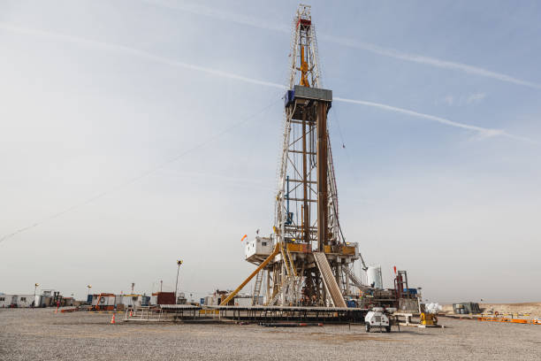 istock Oil & gas operations, Iraq 1388903379