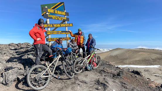Hiking is very famous at Mt. Kilimanjaro (5.895 mt., 19.341 ft.). Since several years it is allowed to bring your mountainbikes with you on Marangu route only. So hikers and mountainbikers share the trail from Horombo Huts (3.720 mt., 12.205 ft.) up to the summit. Nevertheless it is exhausting to push or carry your bike up to the Uhuru Peak, the main summit of the mountain.