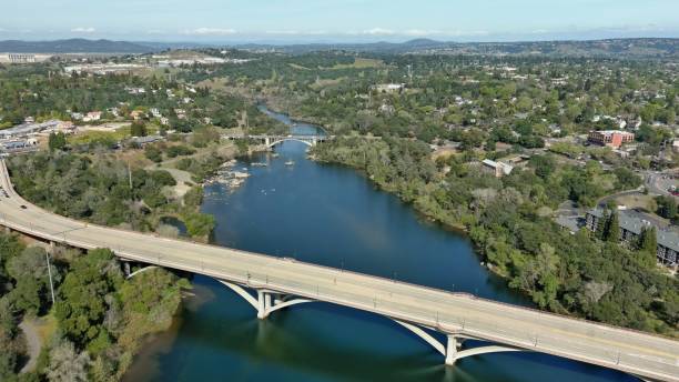 istock American River Bridges In Folsom 1388971820