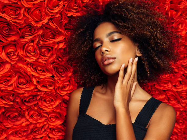 istock Beautiful afro woman 1389016084