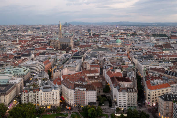 istock Cityscape - Vienna, Austria 1389048386