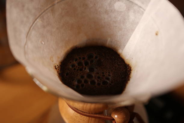 istock barista brewing coffee in the coffee room 1389104774