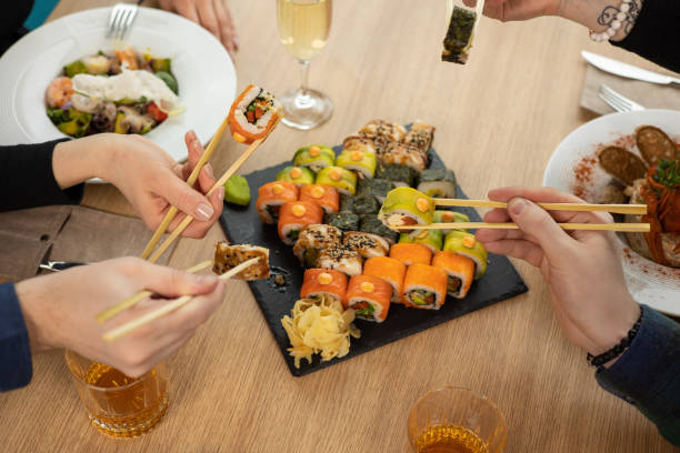istock person is going to eat roles 1389106026
