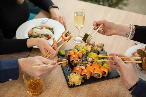 istock person is going to eat roles 1389106029