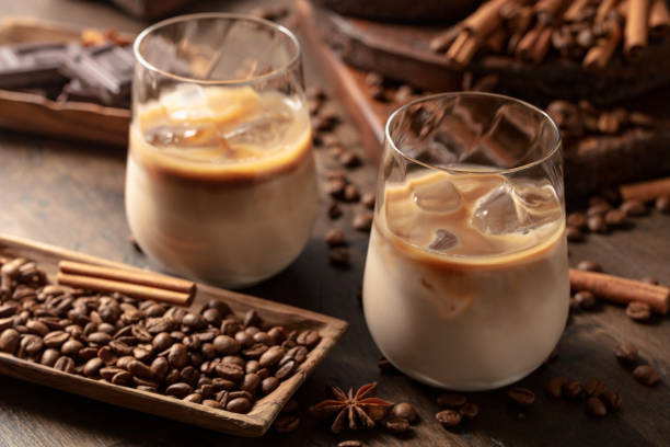 istock Cream and coffee cocktail in glasses with ice. 1389136074