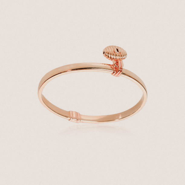 istock Luxury Gold and Diamond Jewelry 1389155566