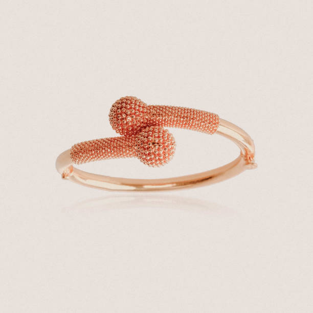 istock Luxury Gold and Diamond Jewelry 1389155680