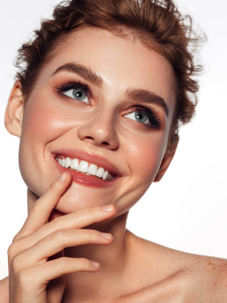 istock Beautiful emotional woman with perfect make-up 1389175822