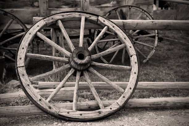 istock Vintage cartwheel 1389263249