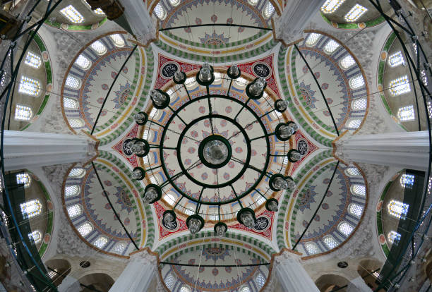 istock Cerrah Mehmet Pasha Mosque and Complex - İstanbul 1389288793