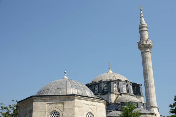 istock Cerrah Mehmet Pasha Mosque and Complex - İstanbul 1389289623