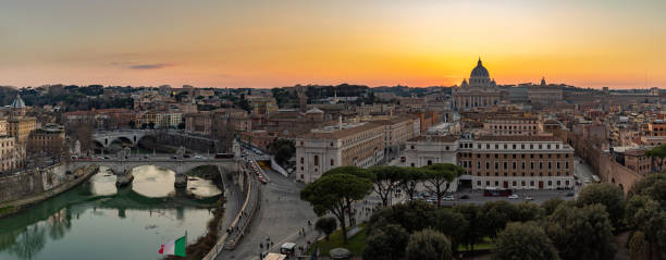 istock Vatican and Tiber River Sunset Panorama 1389304144