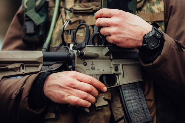 istock Ukrainian soldier 1389317598