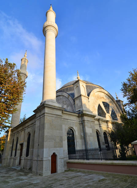 istock Cihangir Mosque - İstanbul 1389334760