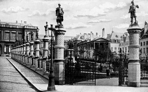 istock Parc du Petit Sablon/Kleine Zavelpark in Brussels, Belgium - 19th Century 1389337421