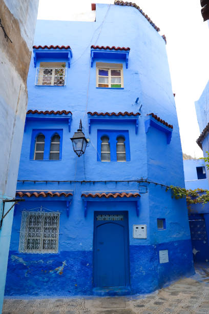 istock Street in Chefchaouen, Morocco 1389355965