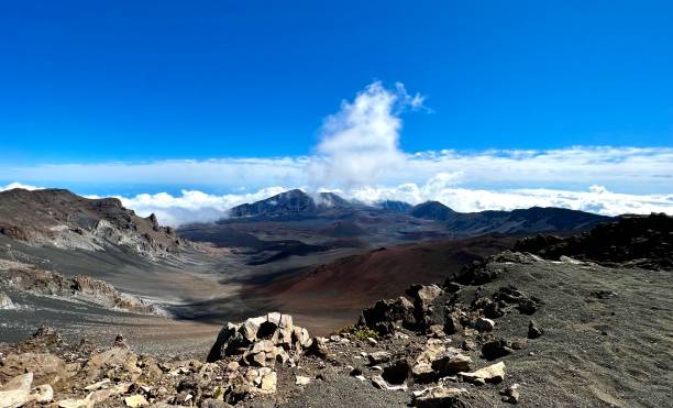 istock Haleakala Crater on Maui, Hawaii 1389371894