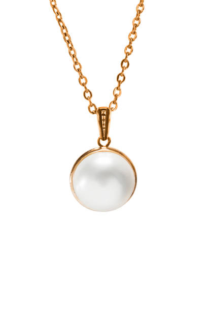 istock Pearl necklace isolated 1389444557