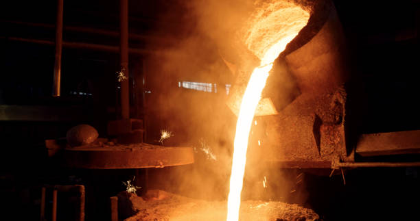istock Pouring molten steel 1389470256