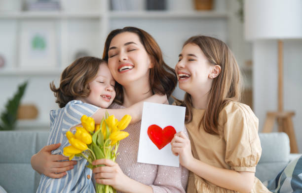 szczęśliwy dzień matki - bouquet mothers day tulip flower zdjęcia i obrazy z banku zdjęć