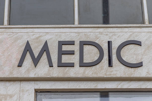 istock Sign Medic Healthcare 1389484954