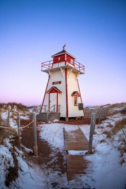 istock Covehead Harbour Lighthouse at sunrise 1389492013