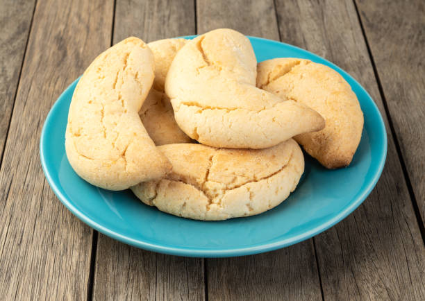 istock Chipas, typical south american cheese bun over wooden table 1389500788
