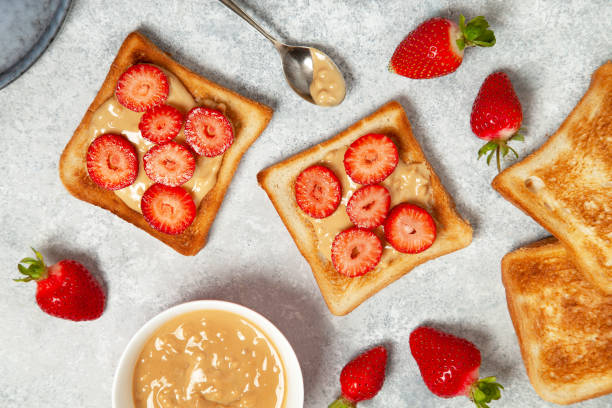 istock toasts with peanut butter and strawberries 1389505947