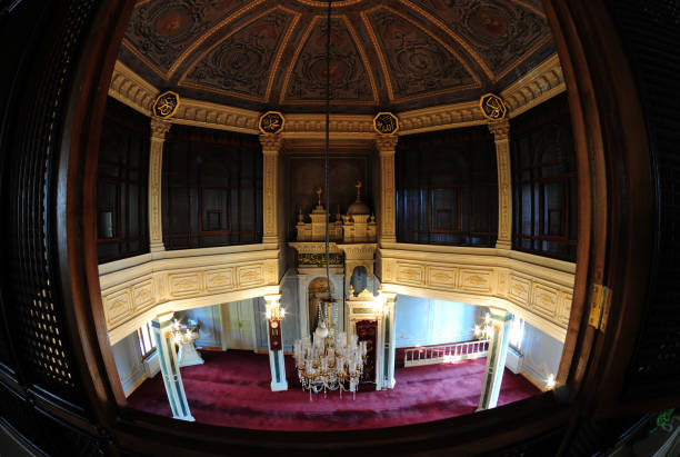 istock Ertugrul Tekke Mosque - İstanbul 1389520094