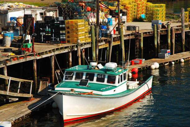 istock A commercial lobster boat 1389541385
