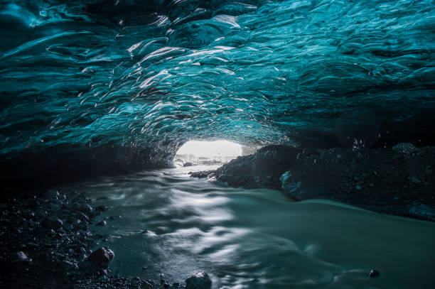 istock Ice Cave in Island 1389572541