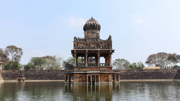 istock Centre Architecture of Pond, Santhebennur Pushkarini, Devangere, Karnataka, India Built by Hanumantappa Nayaka a local Palegar in 16th Century 1389621297